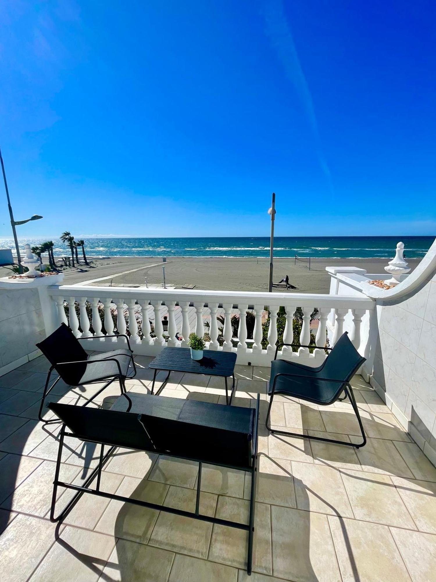 Apartamento Frontal Al Mar - Torrox Costa Exterior photo